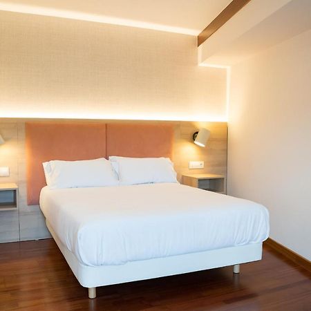 Hotel Parking Miradoiro De Belvis Santiago de Compostela Luaran gambar