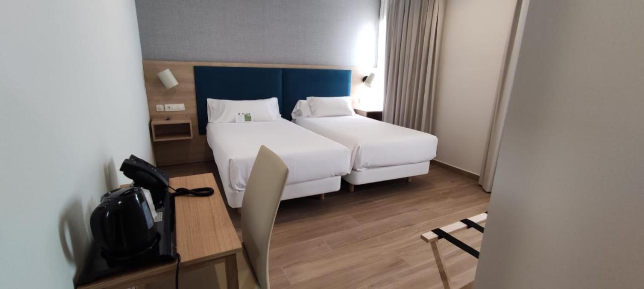 Hotel Parking Miradoiro De Belvis Santiago de Compostela Luaran gambar