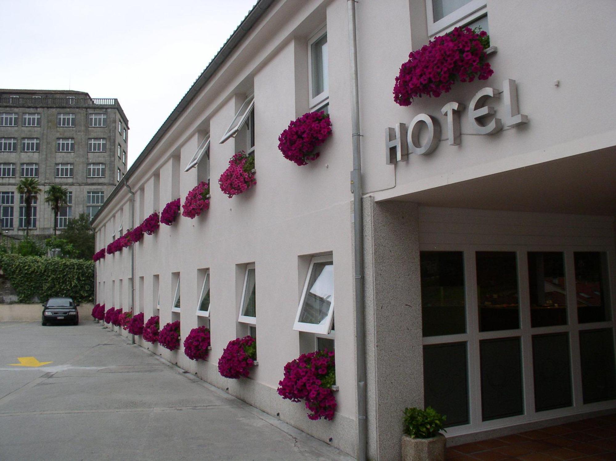 Hotel Parking Miradoiro De Belvis Santiago de Compostela Luaran gambar
