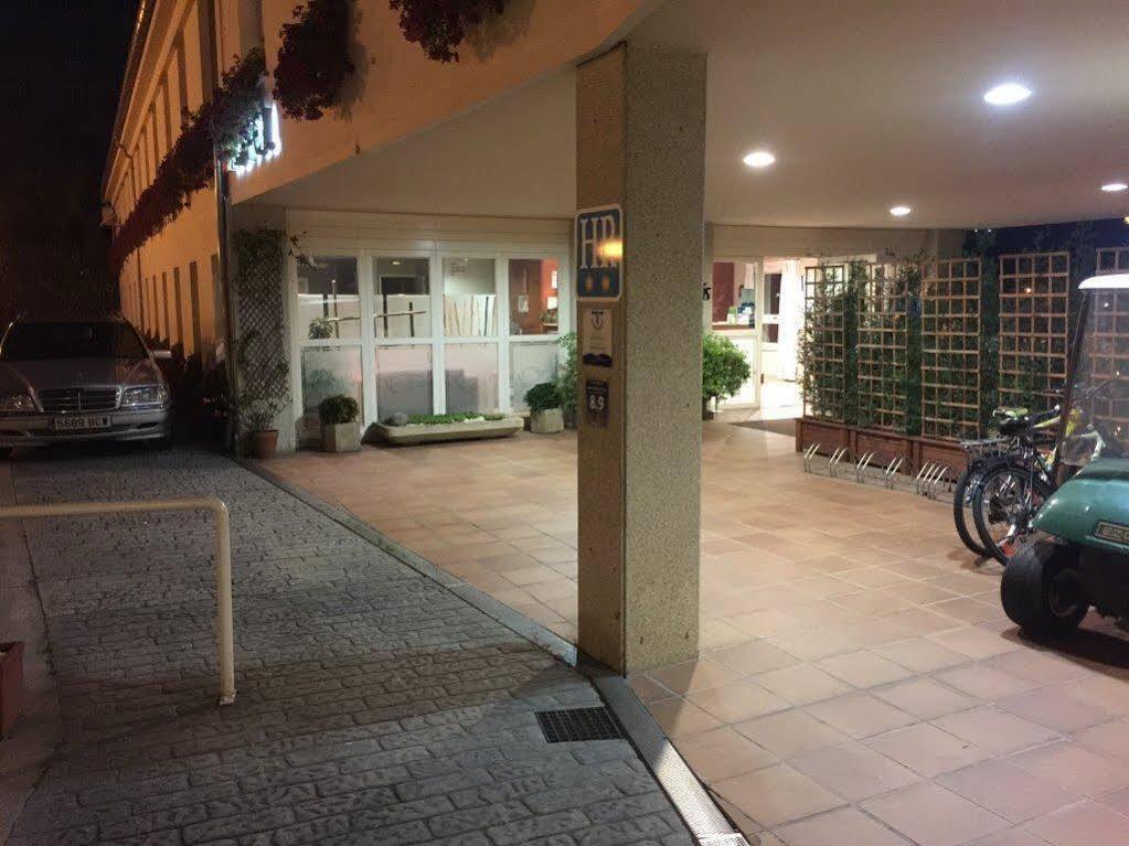 Hotel Parking Miradoiro De Belvis Santiago de Compostela Luaran gambar