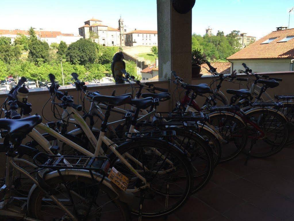 Hotel Parking Miradoiro De Belvis Santiago de Compostela Luaran gambar